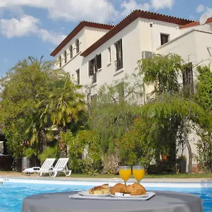 https://el-castell.top-hotels-tarragona.com